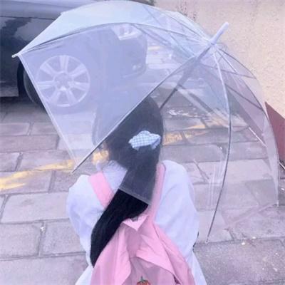 雨景雨伞头像